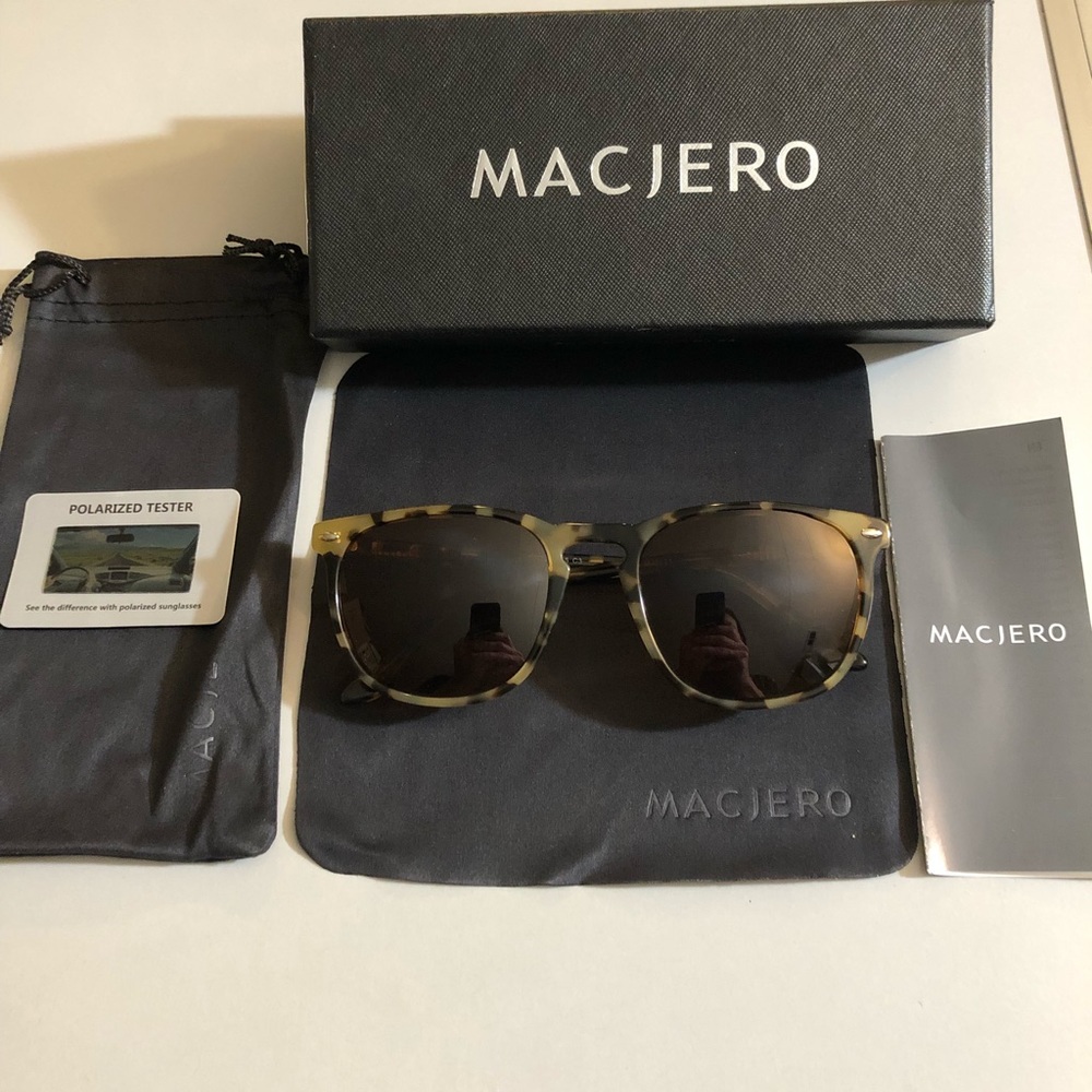 Macjero tortoise shell unisex sunglasses